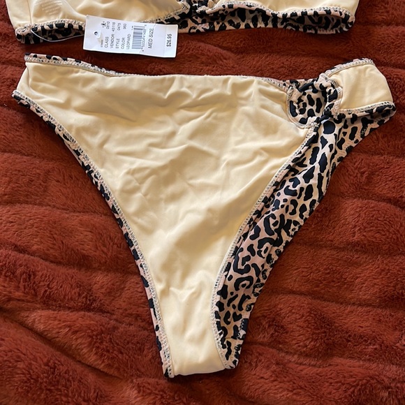 LA Hearts x PacSun Leopard Eerie O-Ring Bikini Top & High Waisted Bikini Bottom - Picture 12 of 12